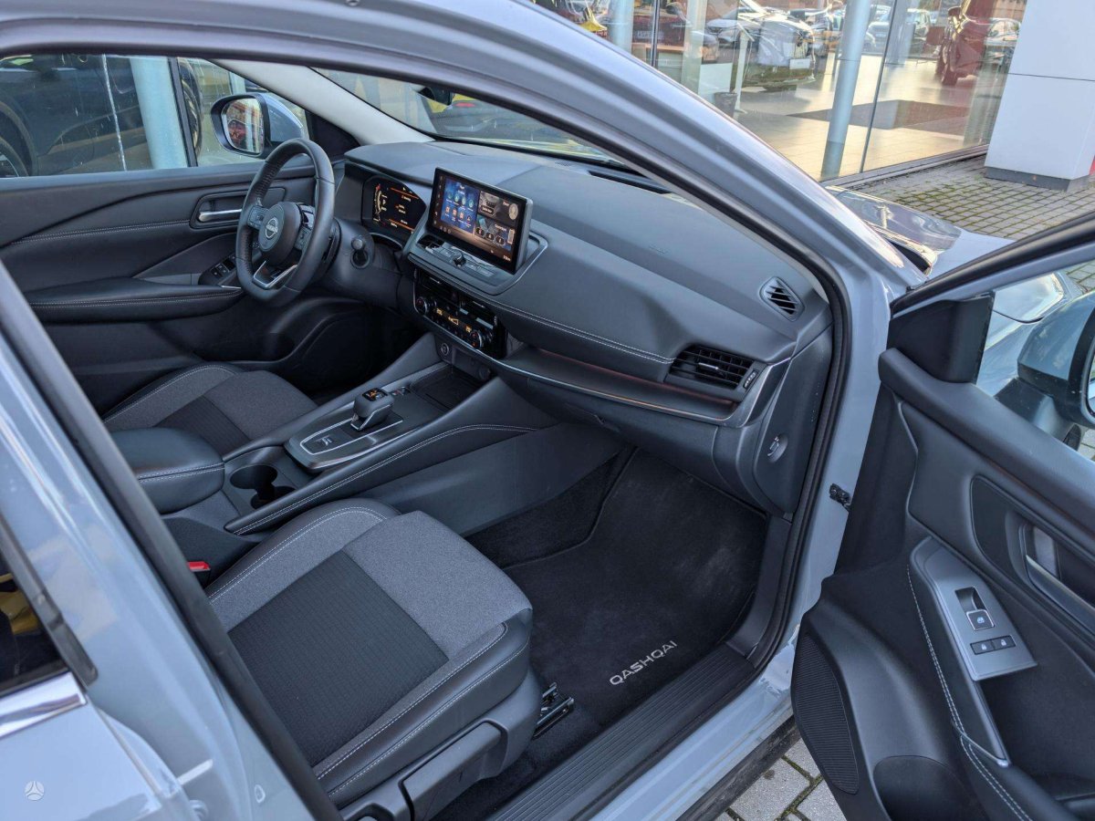 Nissan Qashqai Visureigis / Krosoveris Benzinas / elektra