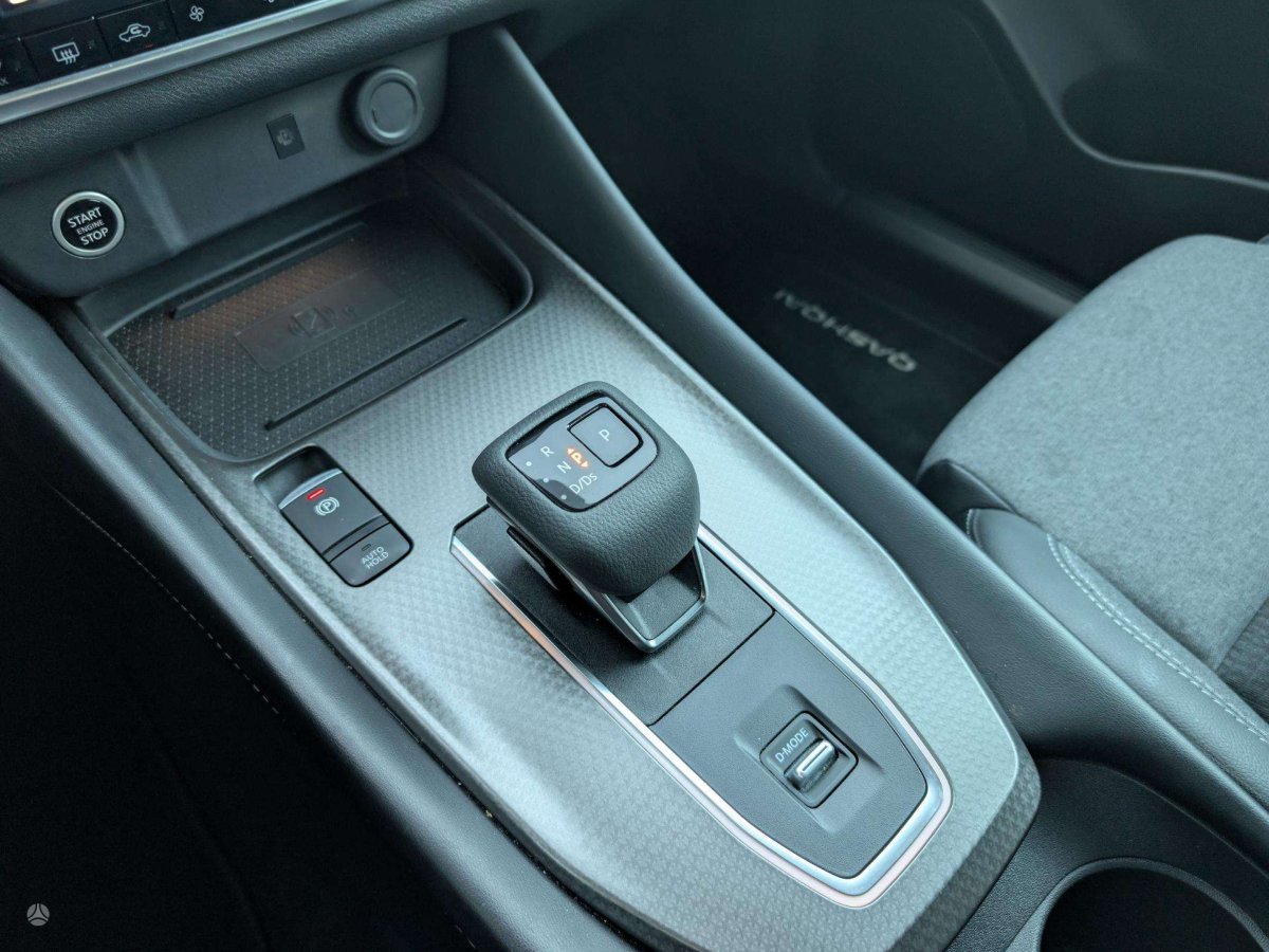 Nissan Qashqai Visureigis / Krosoveris Benzinas / elektra