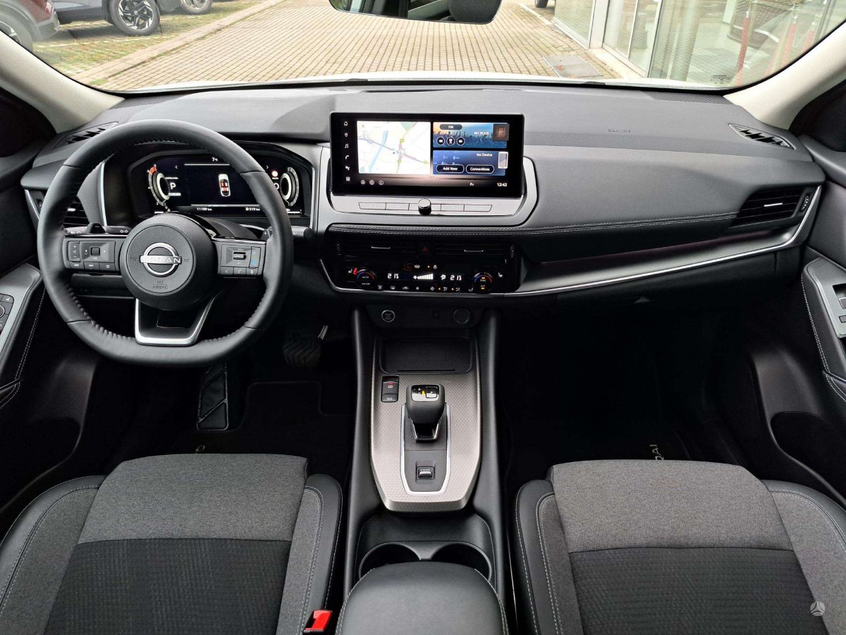 Nissan Qashqai Visureigis / Krosoveris Benzinas / elektra