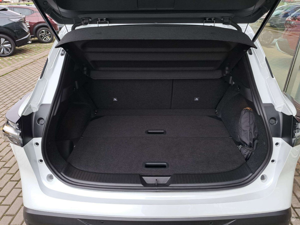 Nissan Qashqai Visureigis / Krosoveris Benzinas / elektra