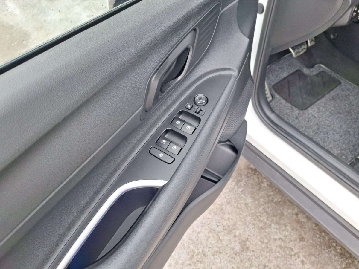 Hyundai Bayon Visureigis / Krosoveris Benzinas