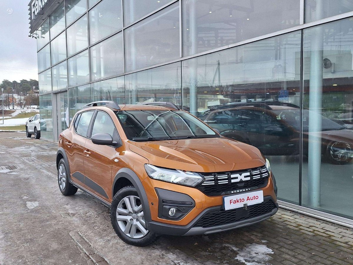 Dacia Sandero Visureigis / Krosoveris Benzinas