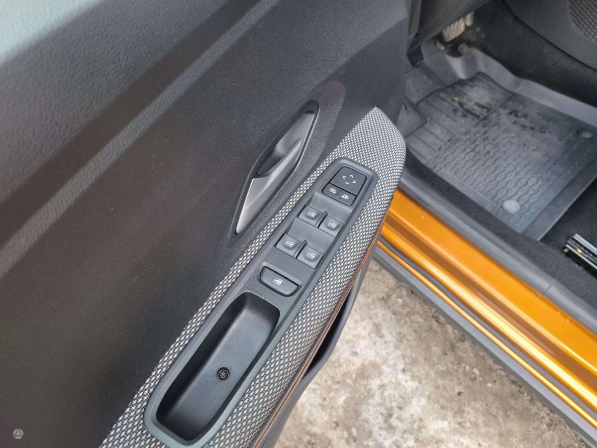 Dacia Sandero Visureigis / Krosoveris Benzinas