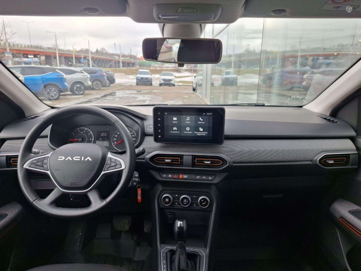 Dacia Sandero Visureigis / Krosoveris Benzinas