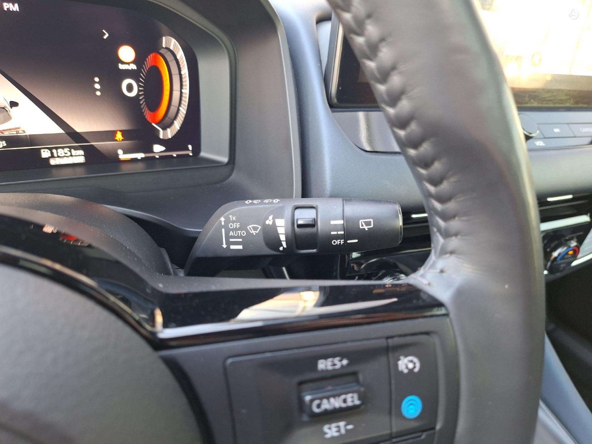 Nissan Qashqai Visureigis / Krosoveris Benzinas / elektra