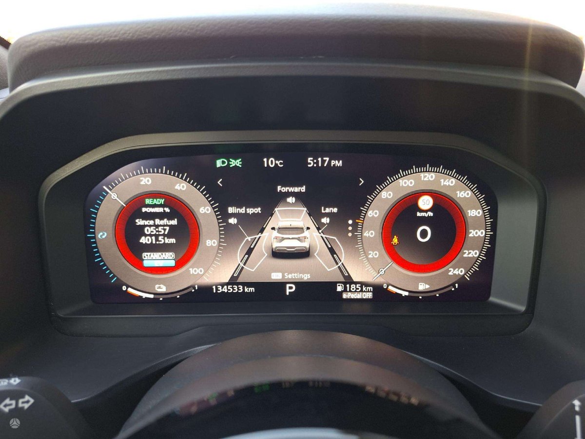 Nissan Qashqai Visureigis / Krosoveris Benzinas / elektra