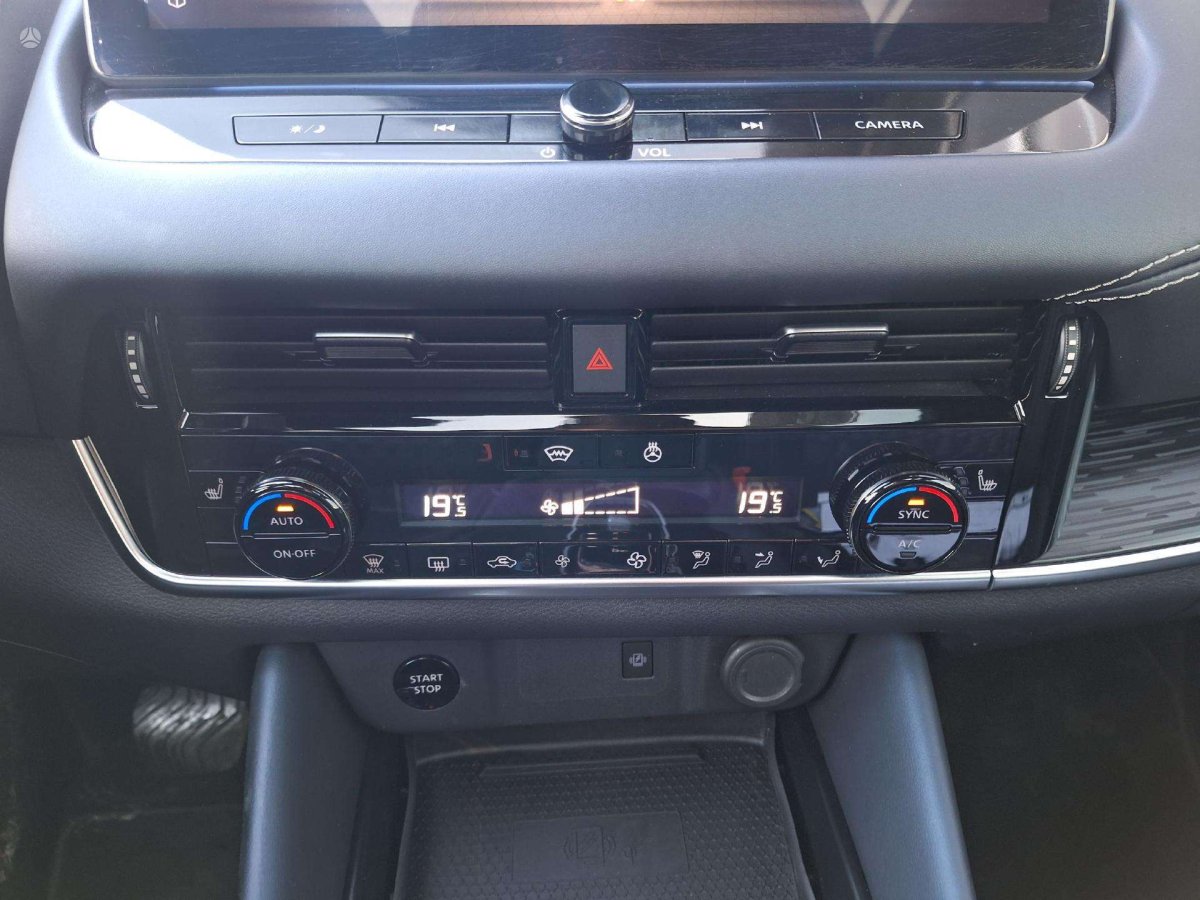 Nissan Qashqai Visureigis / Krosoveris Benzinas / elektra