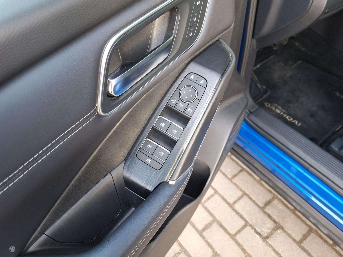 Nissan Qashqai Visureigis / Krosoveris Benzinas / elektra