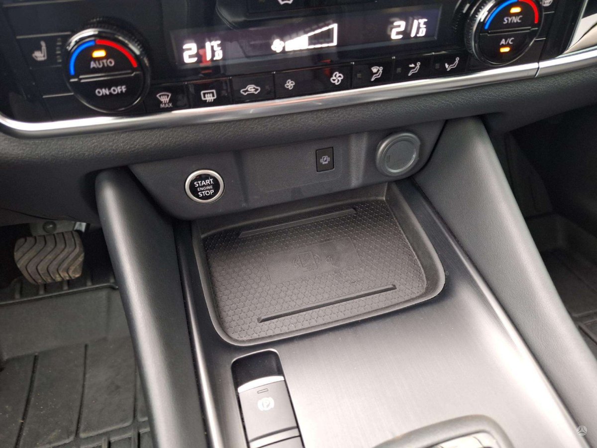 Nissan Qashqai Visureigis / Krosoveris Benzinas / elektra