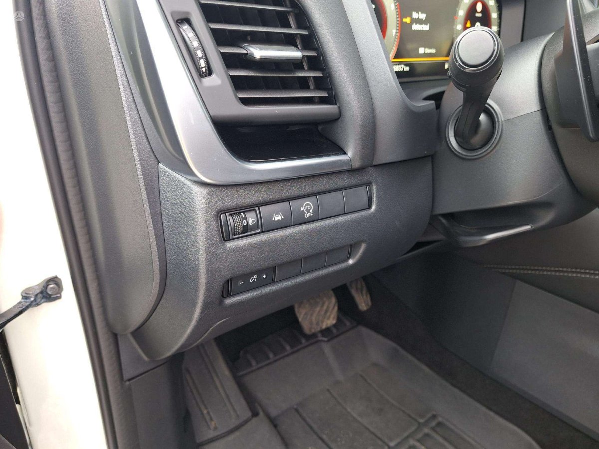 Nissan Qashqai Visureigis / Krosoveris Benzinas / elektra