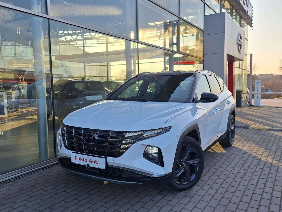 Hyundai Tucson Visureigis / Krosoveris Benzinas / elektra
