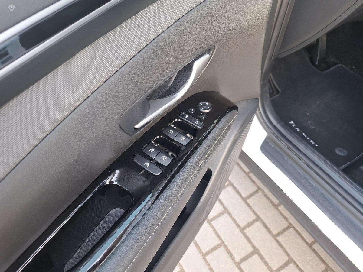 Hyundai Tucson Visureigis / Krosoveris Benzinas / elektra