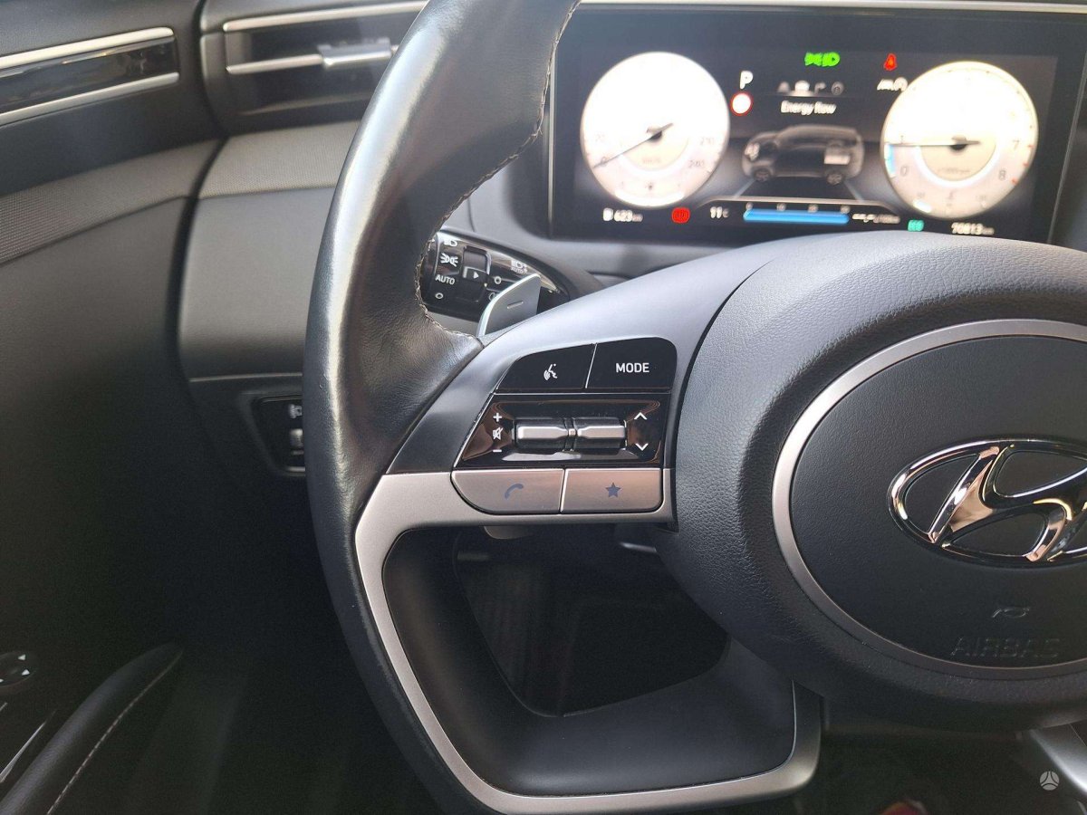 Hyundai Tucson Visureigis / Krosoveris Benzinas / elektra