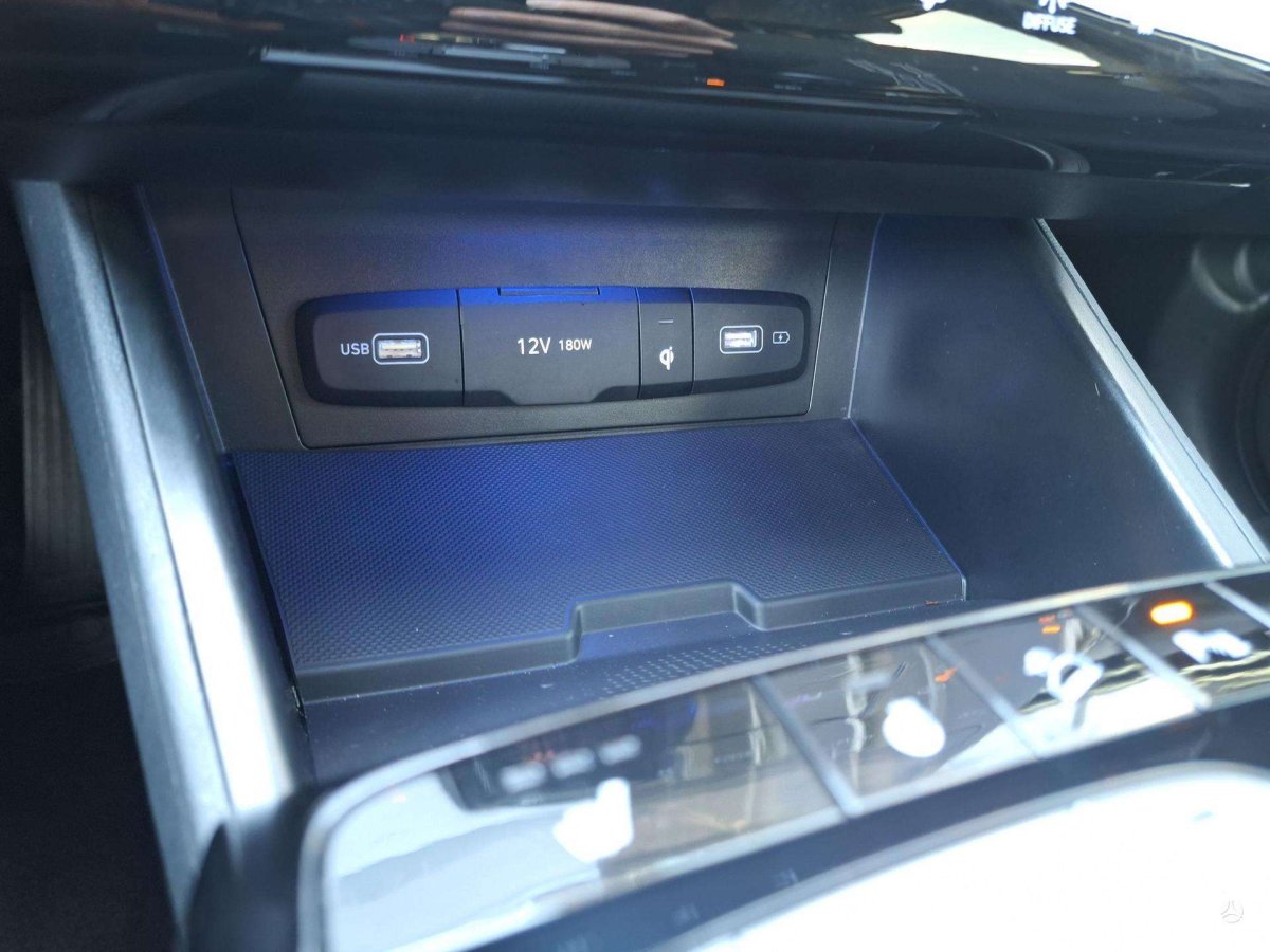 Hyundai Tucson Visureigis / Krosoveris Benzinas / elektra