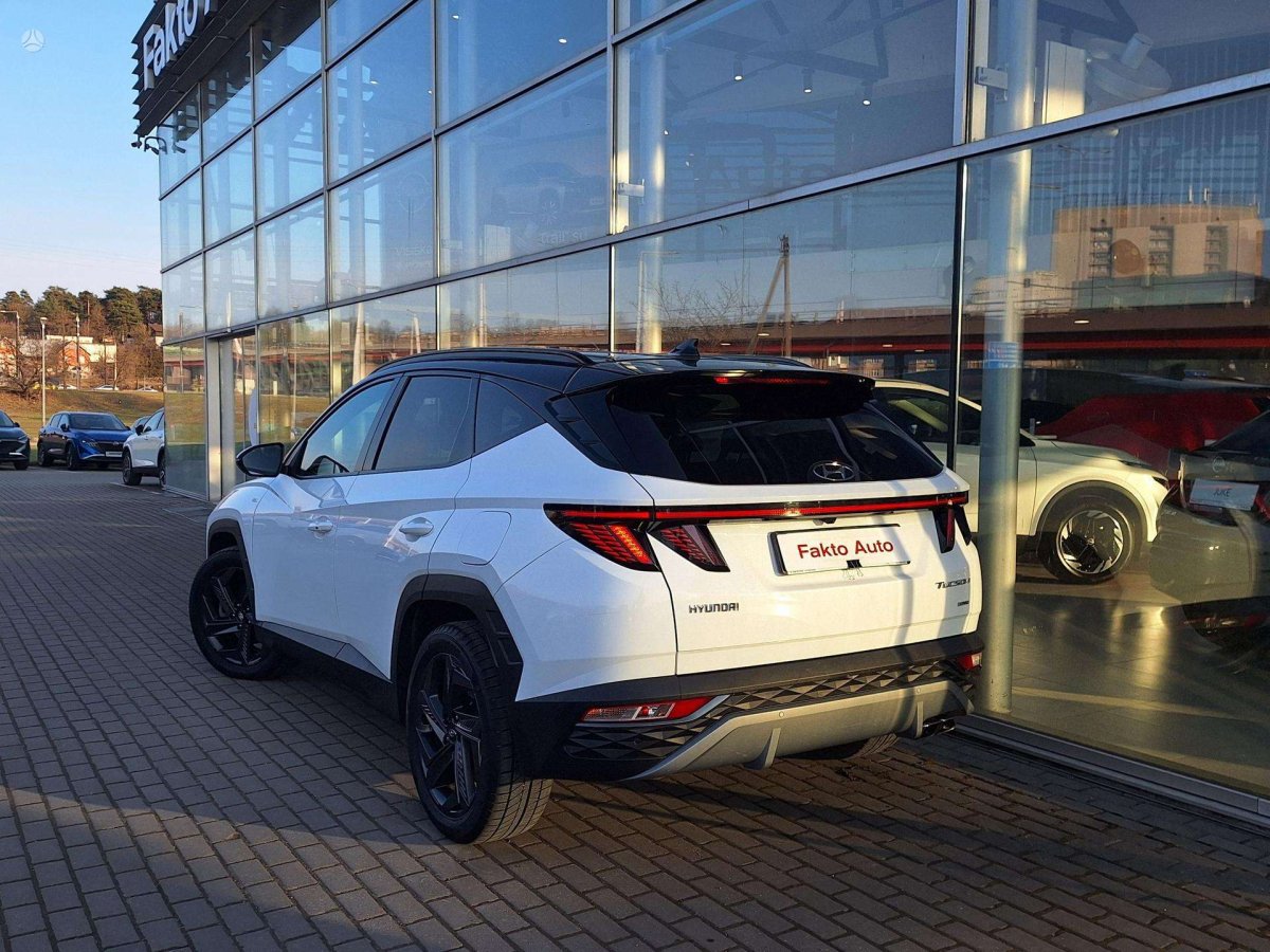 Hyundai Tucson Visureigis / Krosoveris Benzinas / elektra