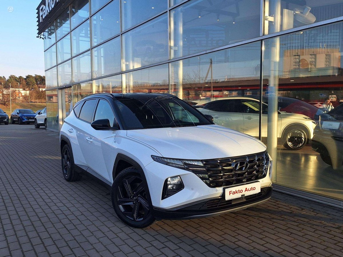 Hyundai Tucson Visureigis / Krosoveris Benzinas / elektra