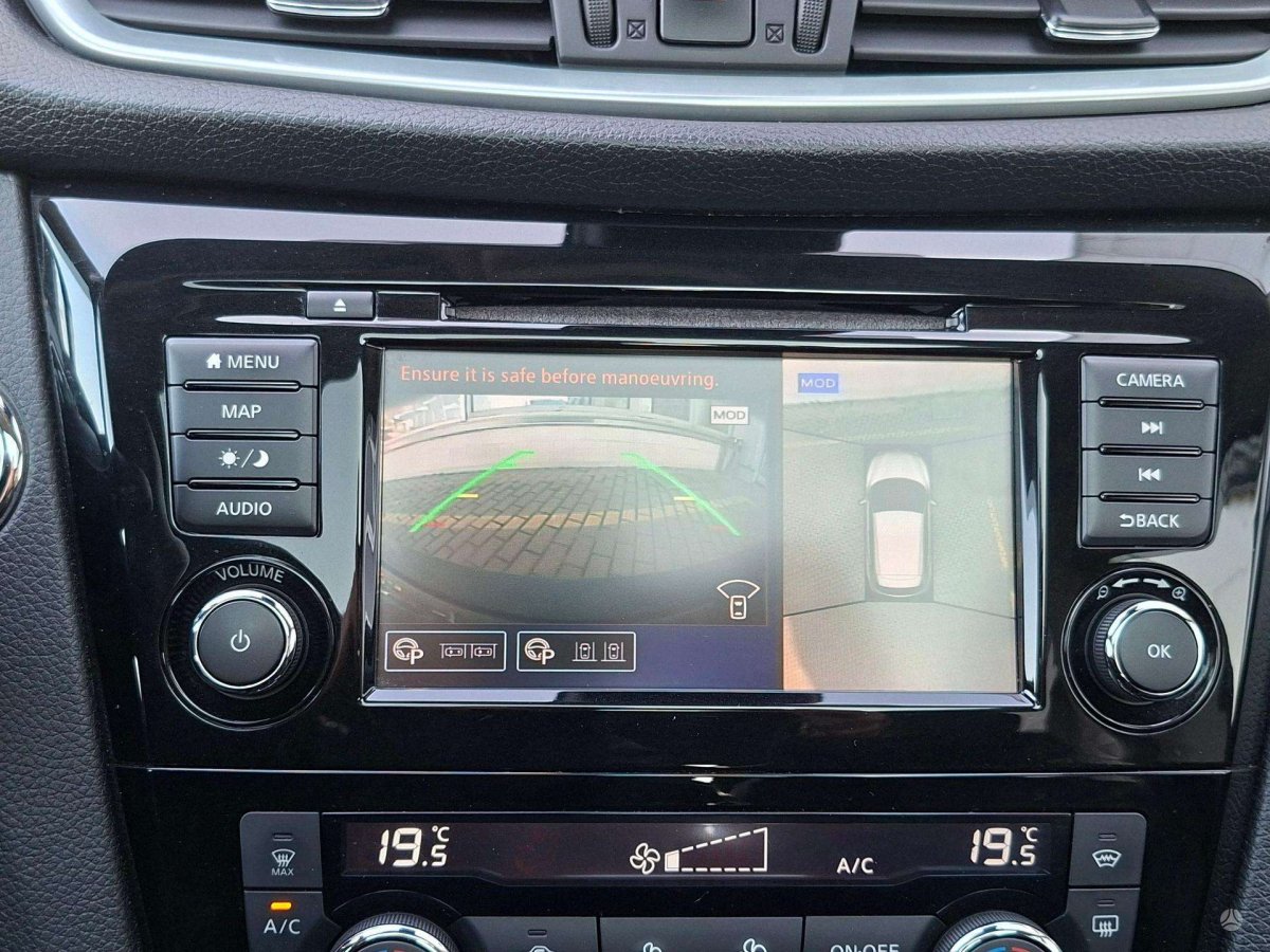Nissan Qashqai Visureigis / Krosoveris Benzinas