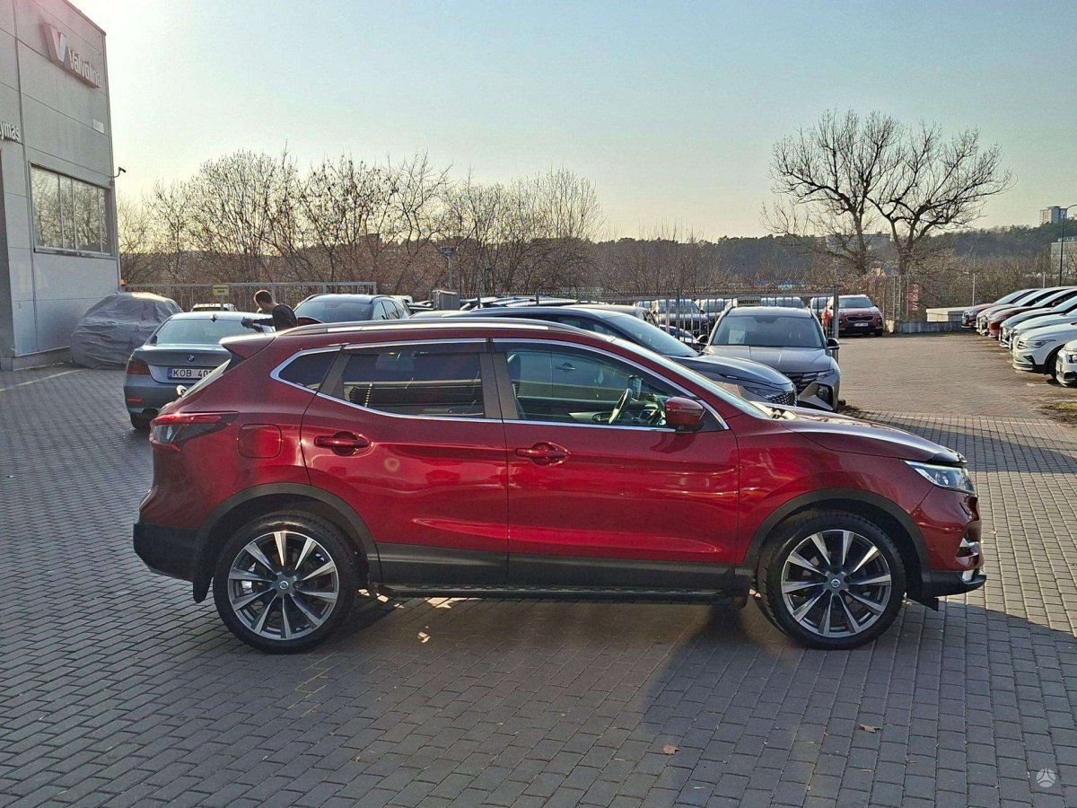 Nissan Qashqai Visureigis / Krosoveris Benzinas