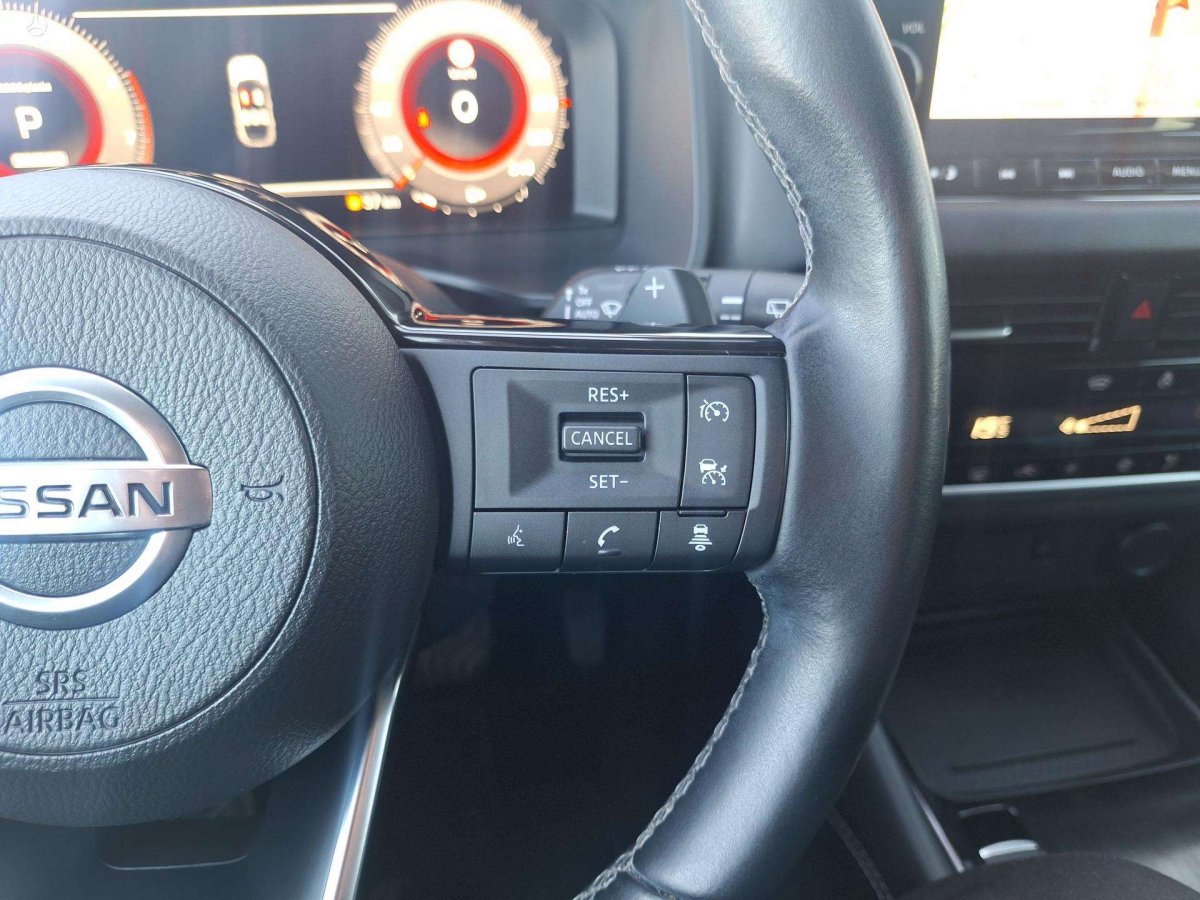 Nissan Qashqai Visureigis / Krosoveris Benzinas / elektra