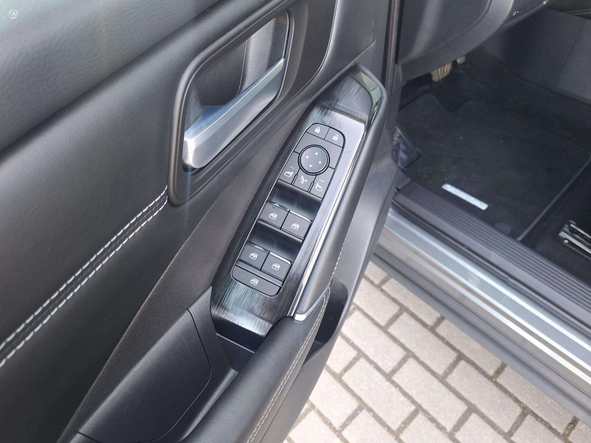Nissan Qashqai Visureigis / Krosoveris Benzinas / elektra