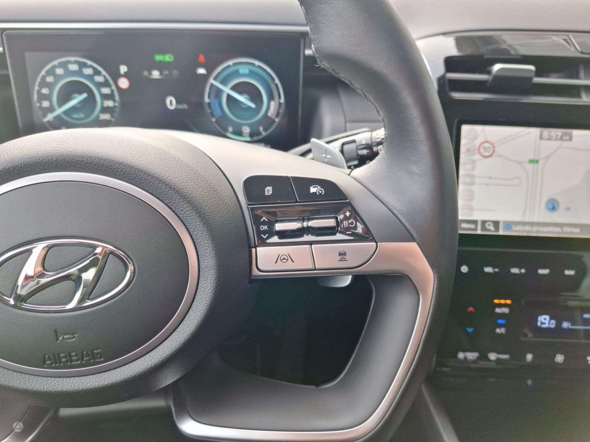 Hyundai Tucson Visureigis / Krosoveris Benzinas / elektra