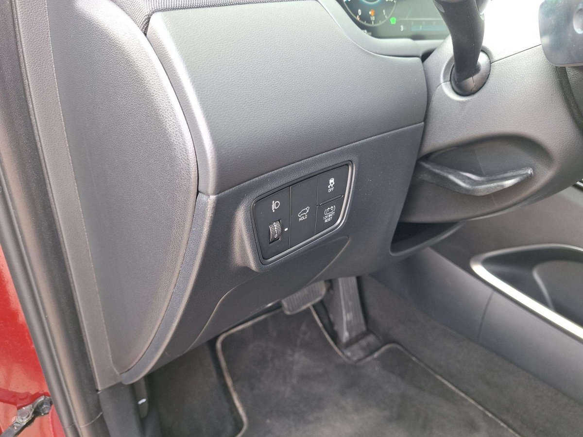 Hyundai Tucson Visureigis / Krosoveris Benzinas / elektra