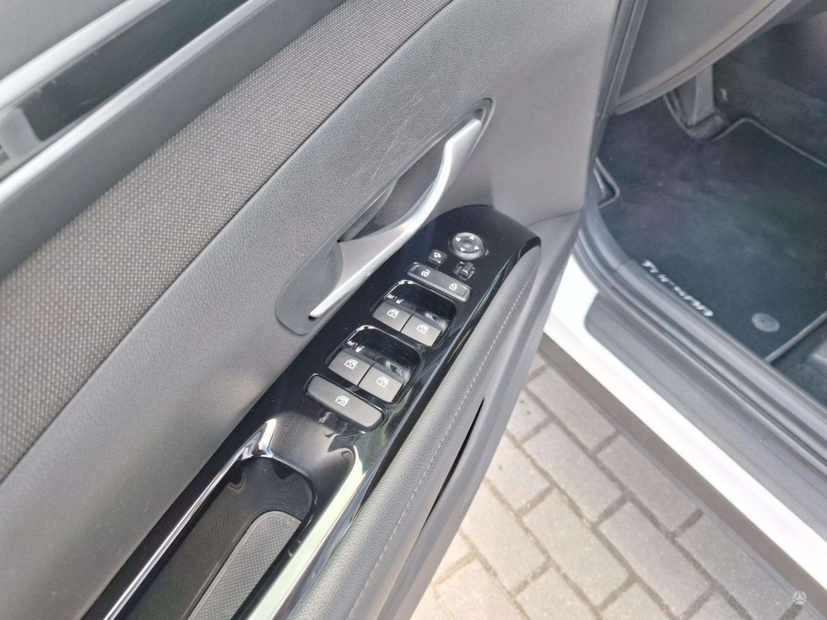 Hyundai Tucson Visureigis / Krosoveris Benzinas / elektra