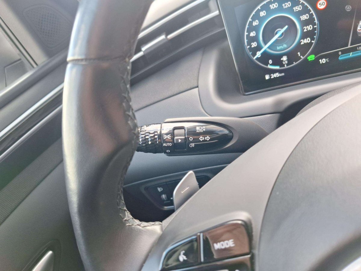 Hyundai Tucson Visureigis / Krosoveris Benzinas / elektra