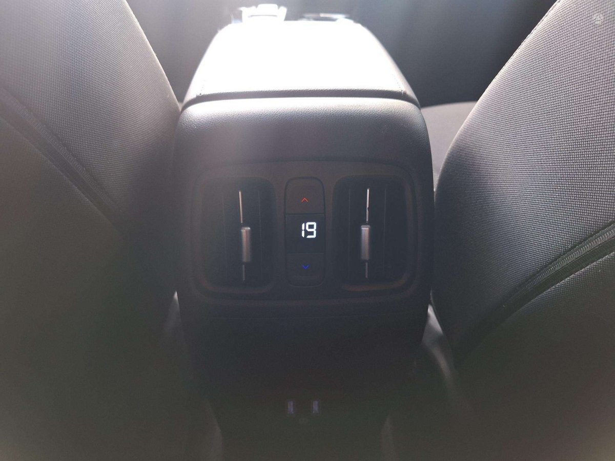 Hyundai Tucson Visureigis / Krosoveris Benzinas / elektra