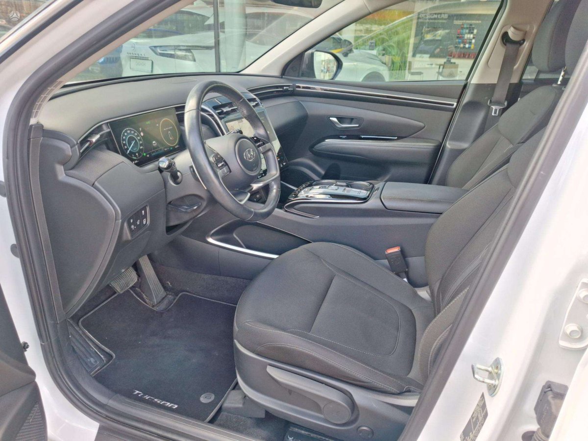Hyundai Tucson Visureigis / Krosoveris Benzinas / elektra