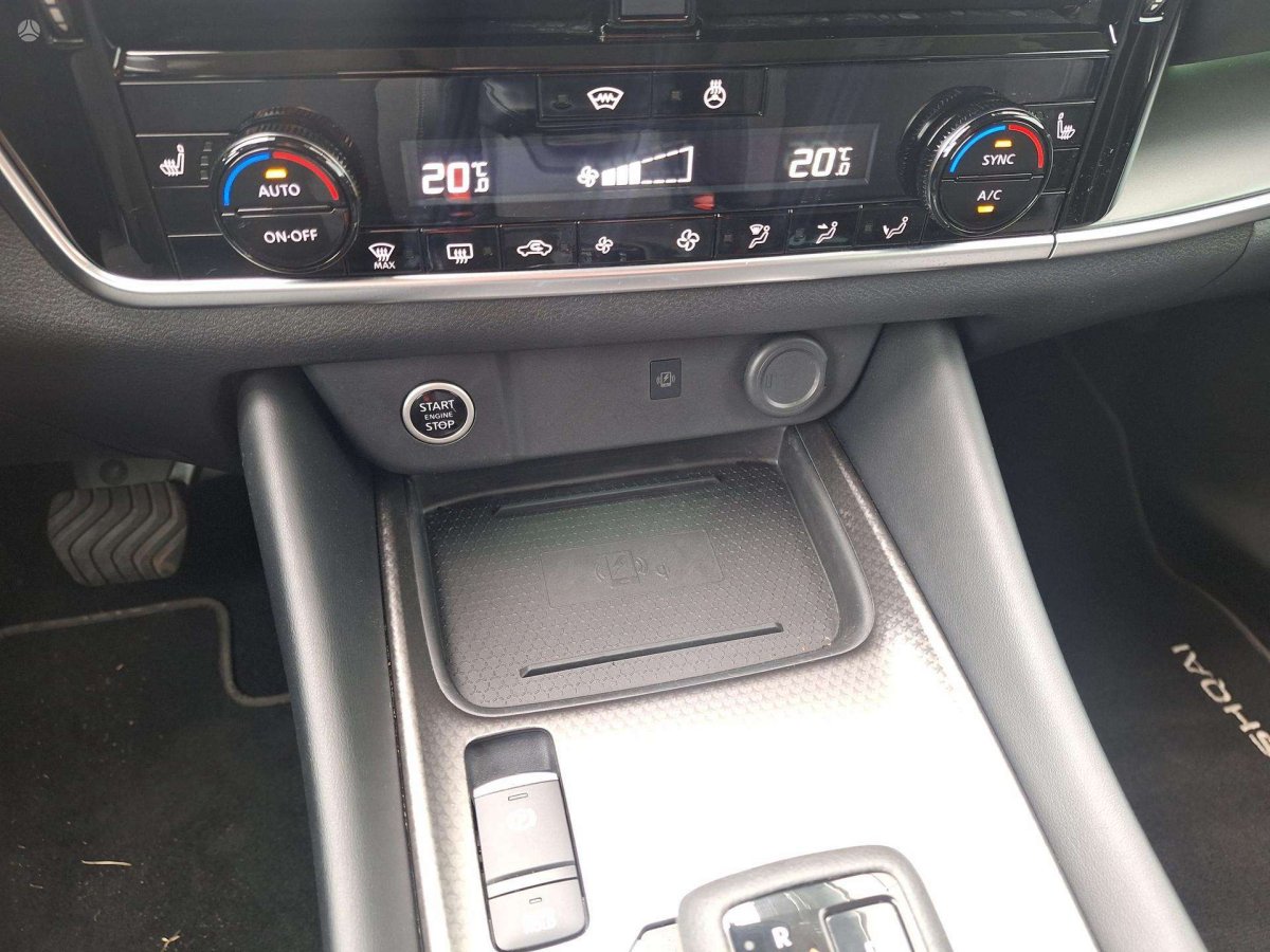 Nissan Qashqai Visureigis / Krosoveris Benzinas / elektra