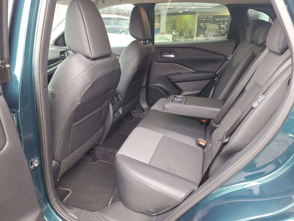 Nissan Qashqai Visureigis / Krosoveris Benzinas / elektra