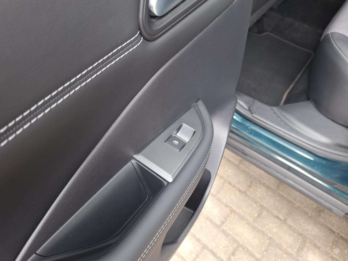 Nissan Qashqai Visureigis / Krosoveris Benzinas / elektra