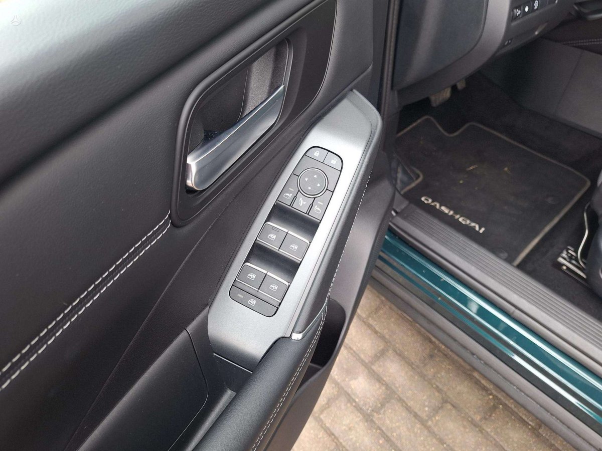 Nissan Qashqai Visureigis / Krosoveris Benzinas / elektra