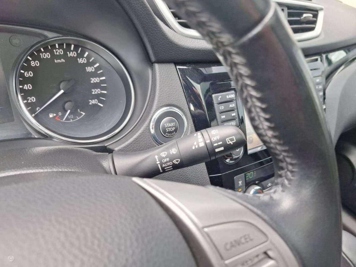 Nissan Qashqai Visureigis / Krosoveris Benzinas