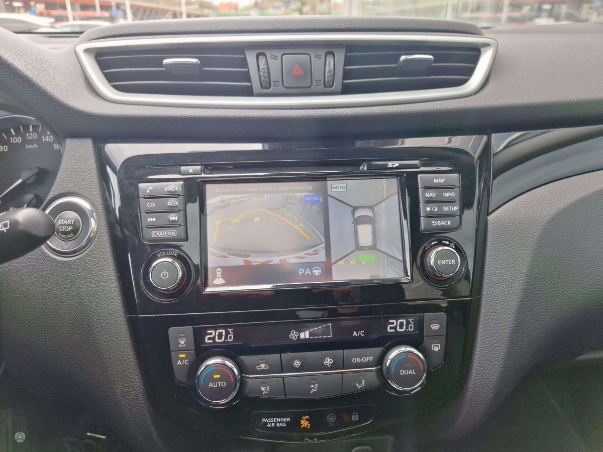 Nissan Qashqai Visureigis / Krosoveris Benzinas
