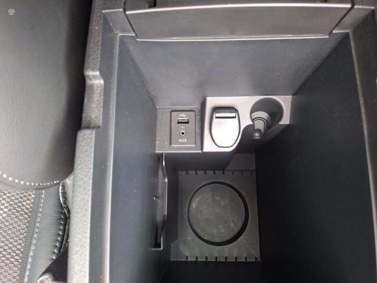 Nissan Qashqai Visureigis / Krosoveris Benzinas