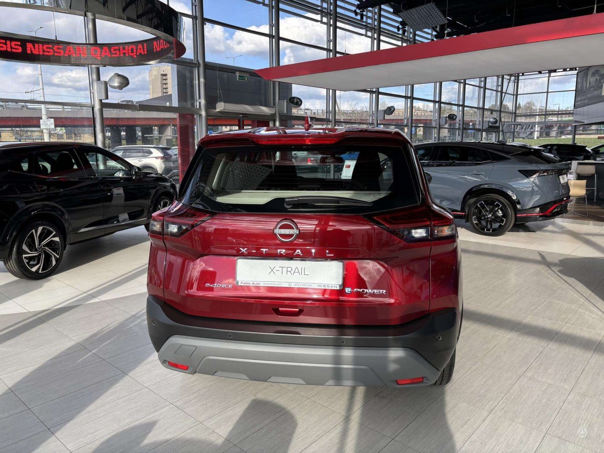 Nissan X-Trail Visureigis / Krosoveris Benzinas / elektra