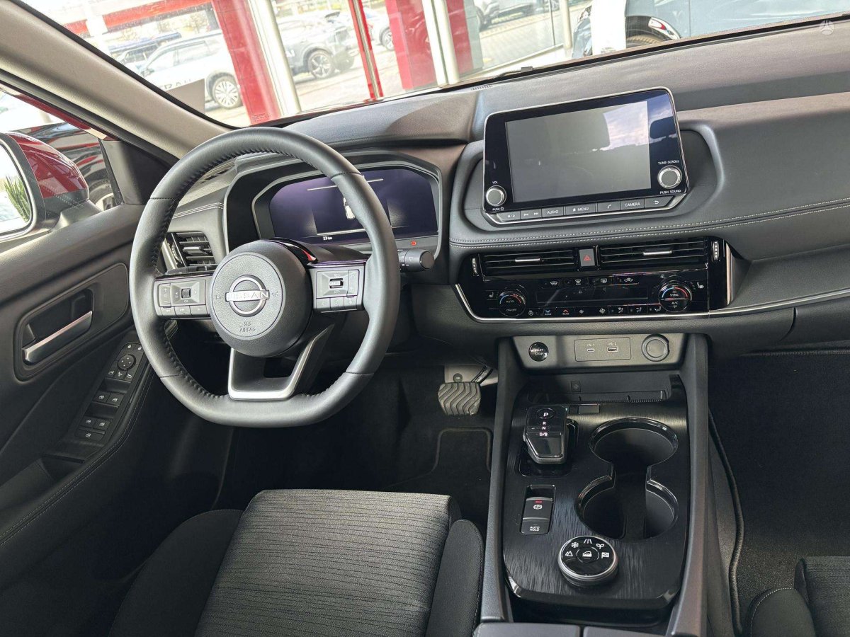 Nissan X-Trail Visureigis / Krosoveris Benzinas / elektra