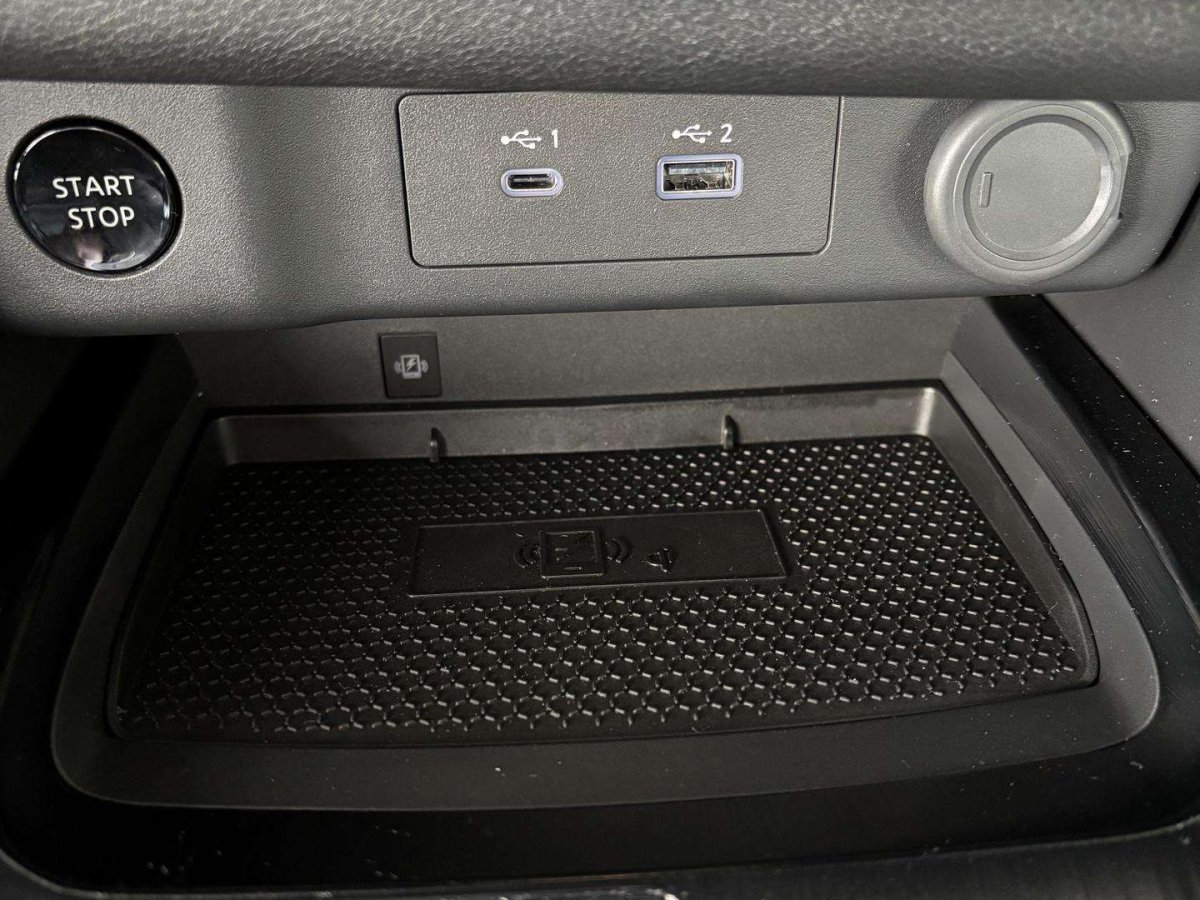 Nissan X-Trail Visureigis / Krosoveris Benzinas / elektra