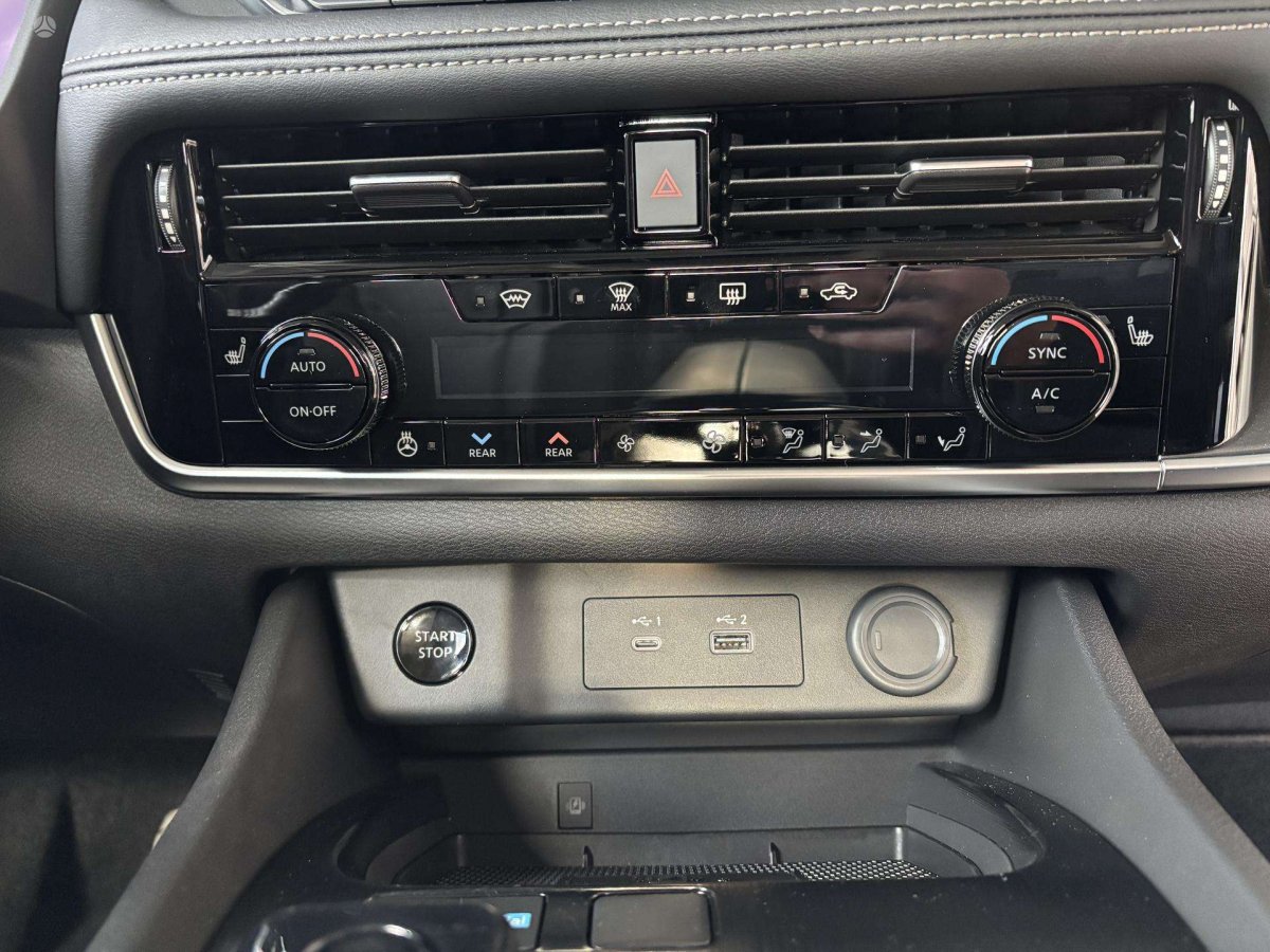 Nissan X-Trail Visureigis / Krosoveris Benzinas / elektra