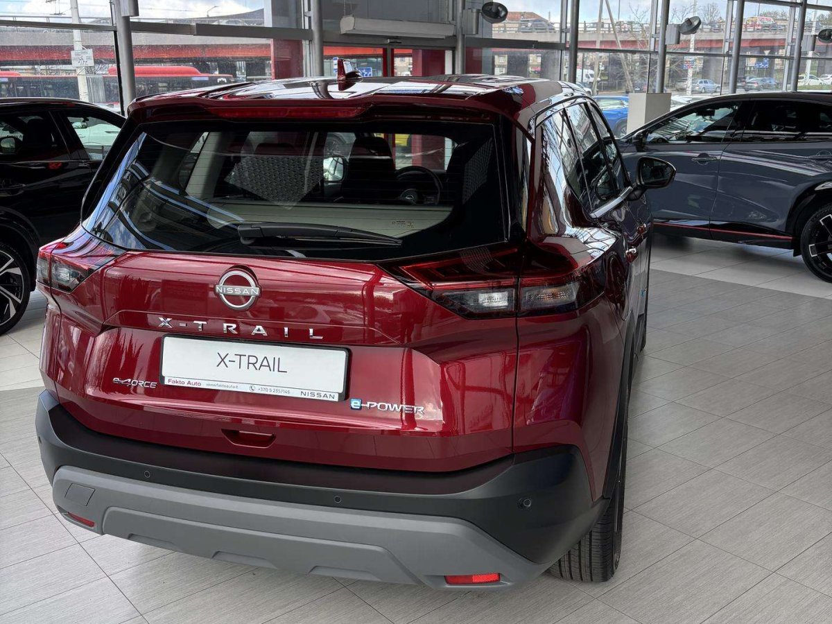 Nissan X-Trail Visureigis / Krosoveris Benzinas / elektra