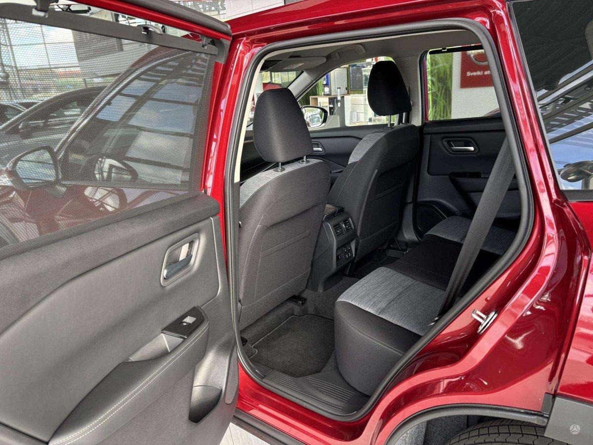 Nissan X-Trail Visureigis / Krosoveris Benzinas / elektra