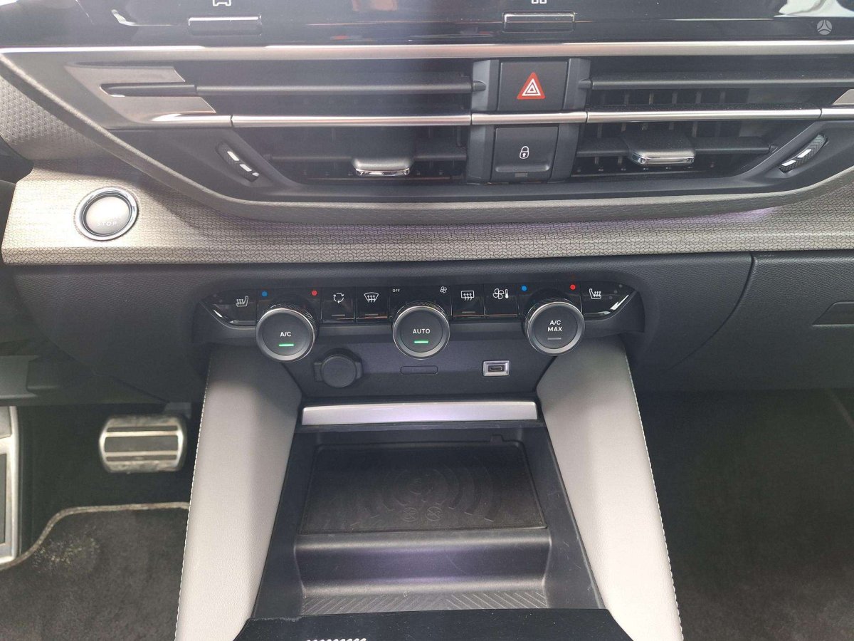 Citroen C5 X Universalas Benzinas / elektra