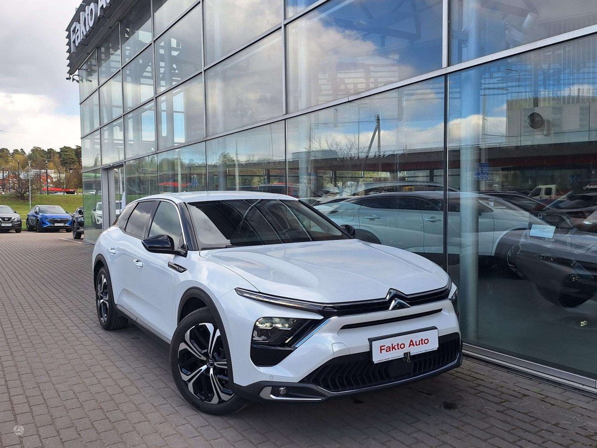 Citroen C5 X Universalas Benzinas / elektra