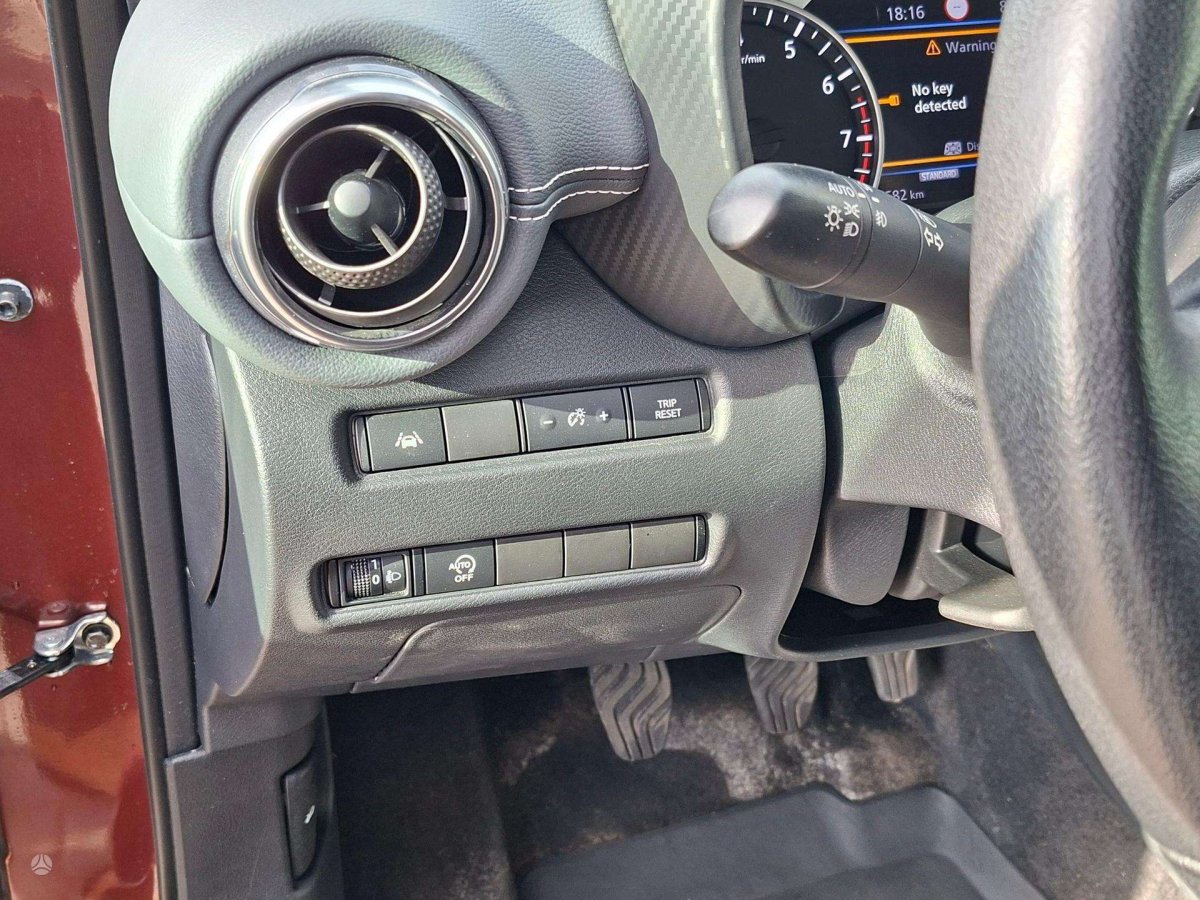 Nissan Juke Visureigis / Krosoveris Benzinas