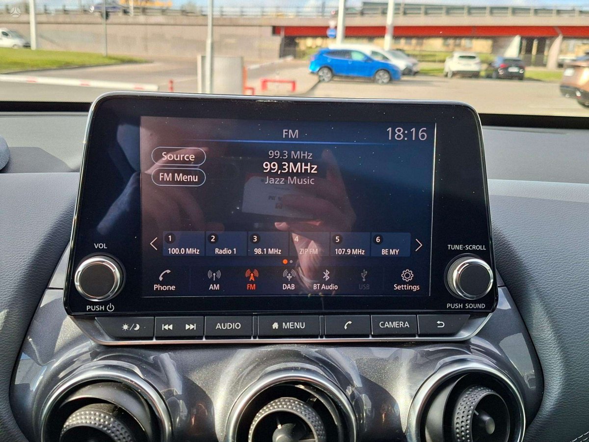 Nissan Juke Visureigis / Krosoveris Benzinas