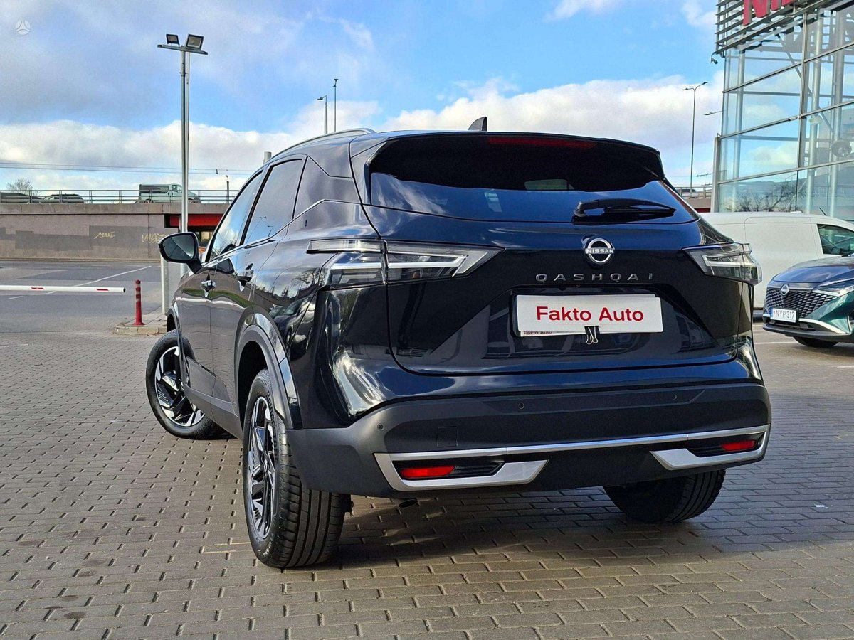 Nissan Qashqai Visureigis / Krosoveris Benzinas / elektra