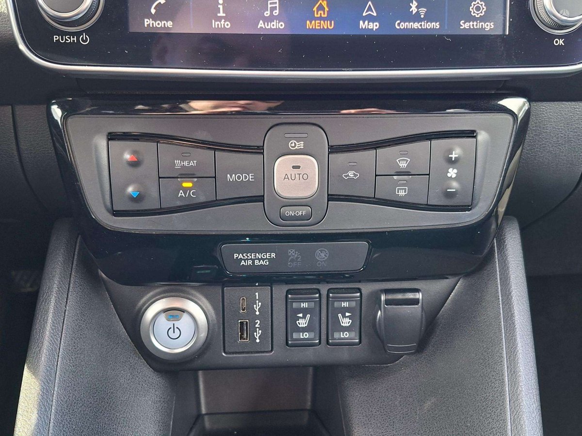 Nissan Leaf Hečbekas Elektra