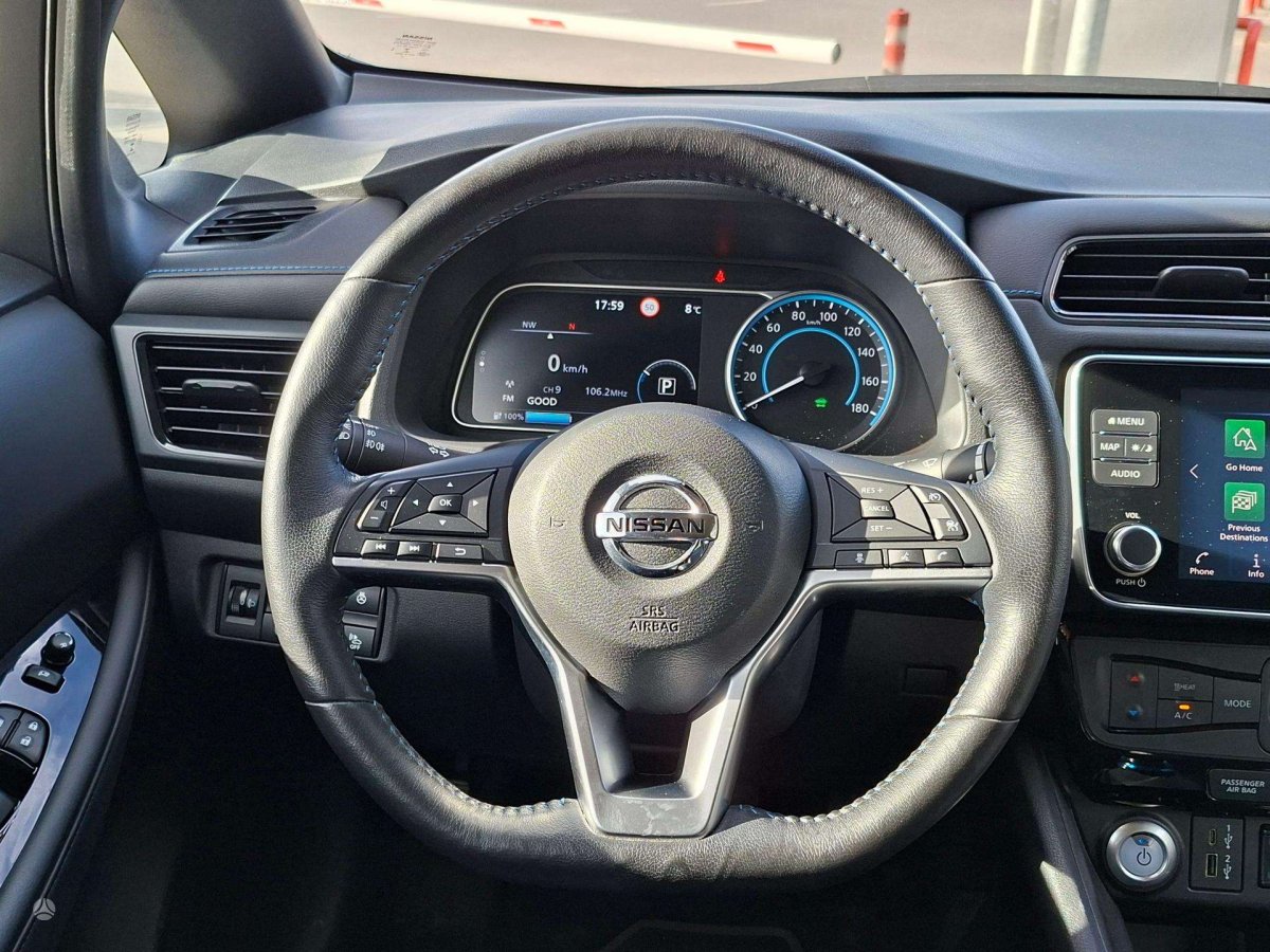 Nissan Leaf Hečbekas Elektra